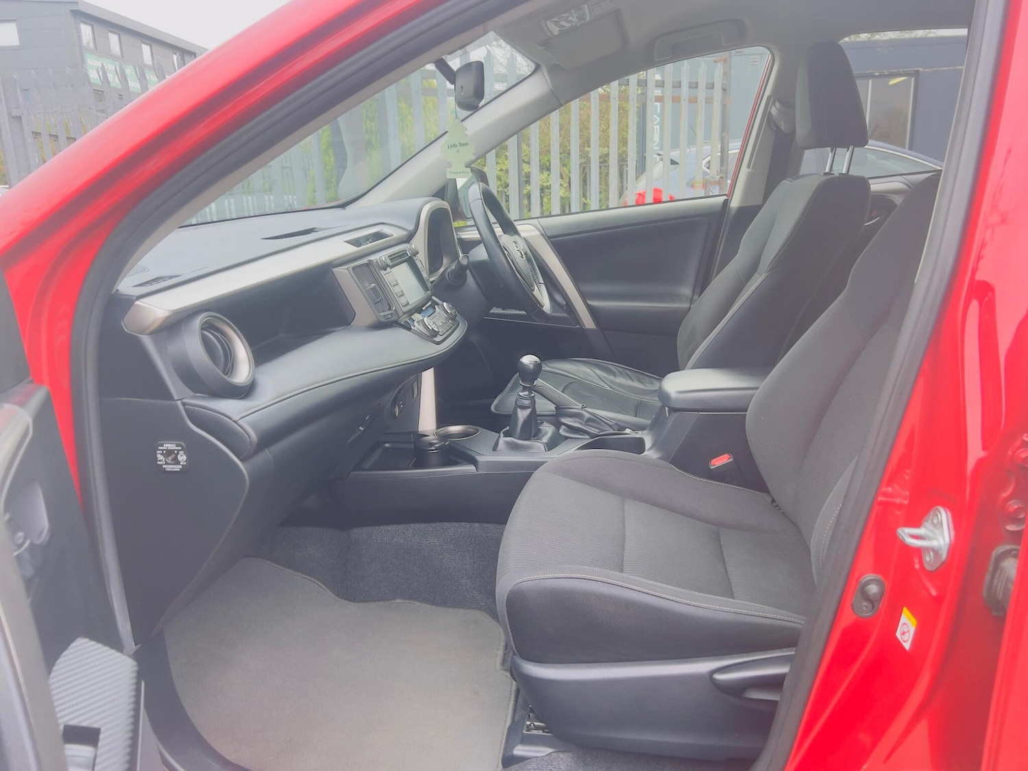 Used Toyota RAV4 for sale - 78214822: Photo 18