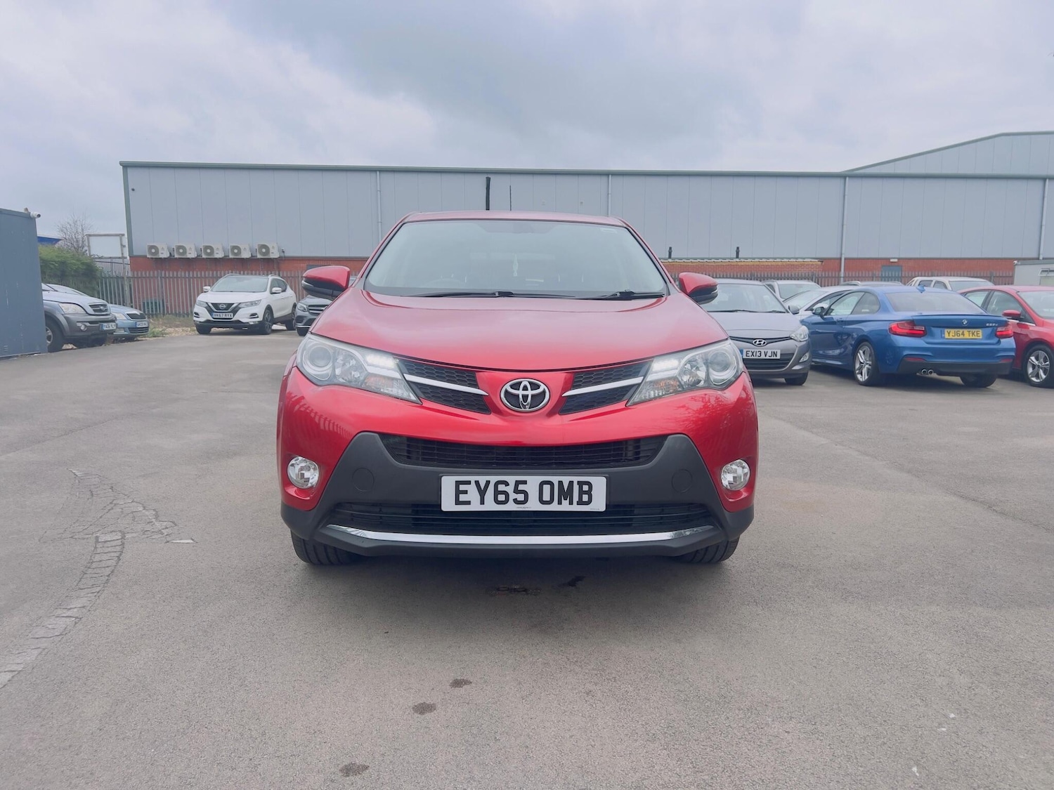 Used Toyota RAV4 for sale - 78214822: Photo 2