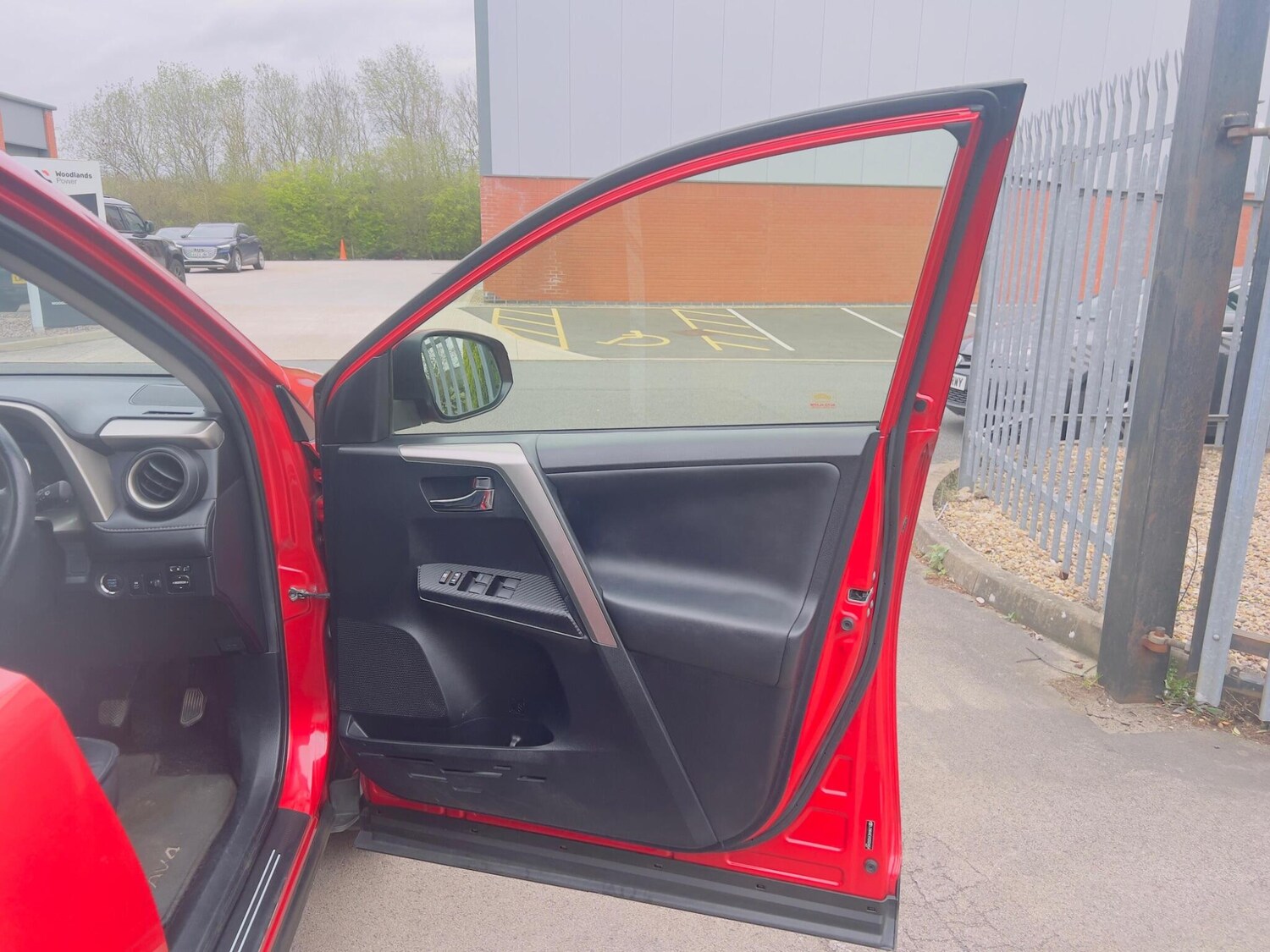 Used Toyota RAV4 for sale - 78214822: Photo 46