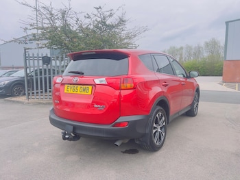Used Toyota RAV4 2015 for sale - 78214822: Photo