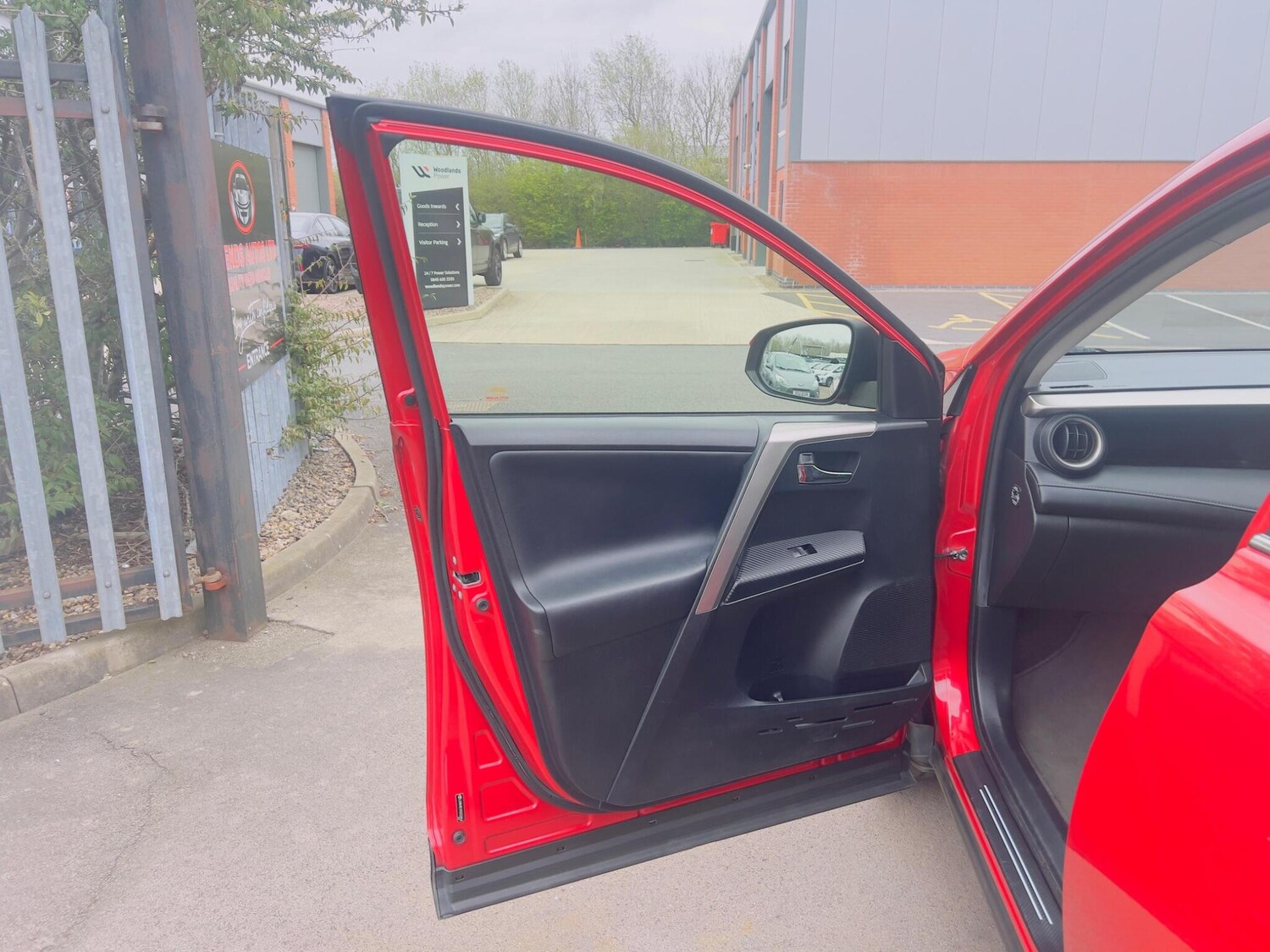 Used Toyota RAV4 for sale - 78214822: Photo 55