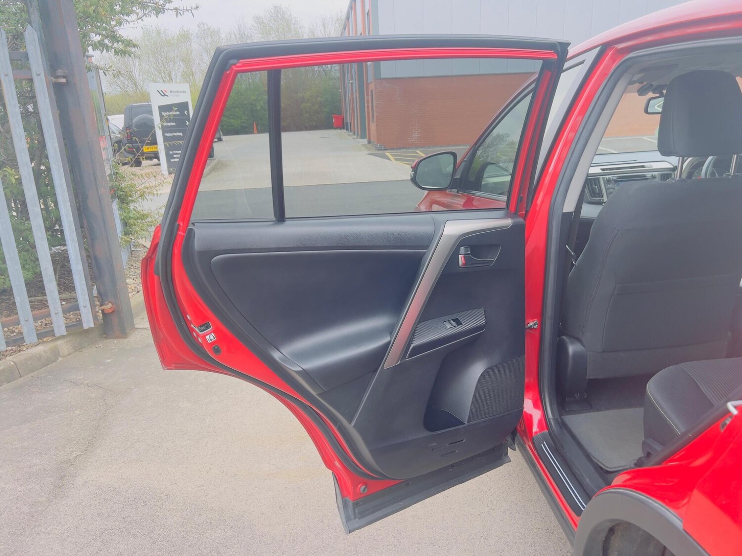 Used Toyota RAV4 for sale - 78214822: Photo 57