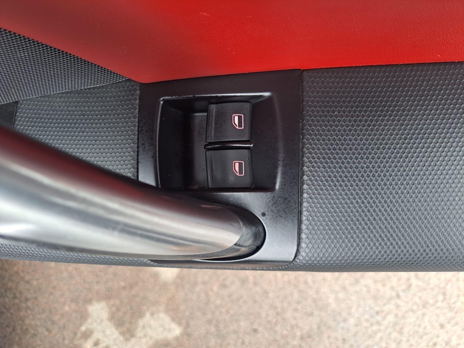 Used Audi TT 2011 for sale - 77387157: Photo 42