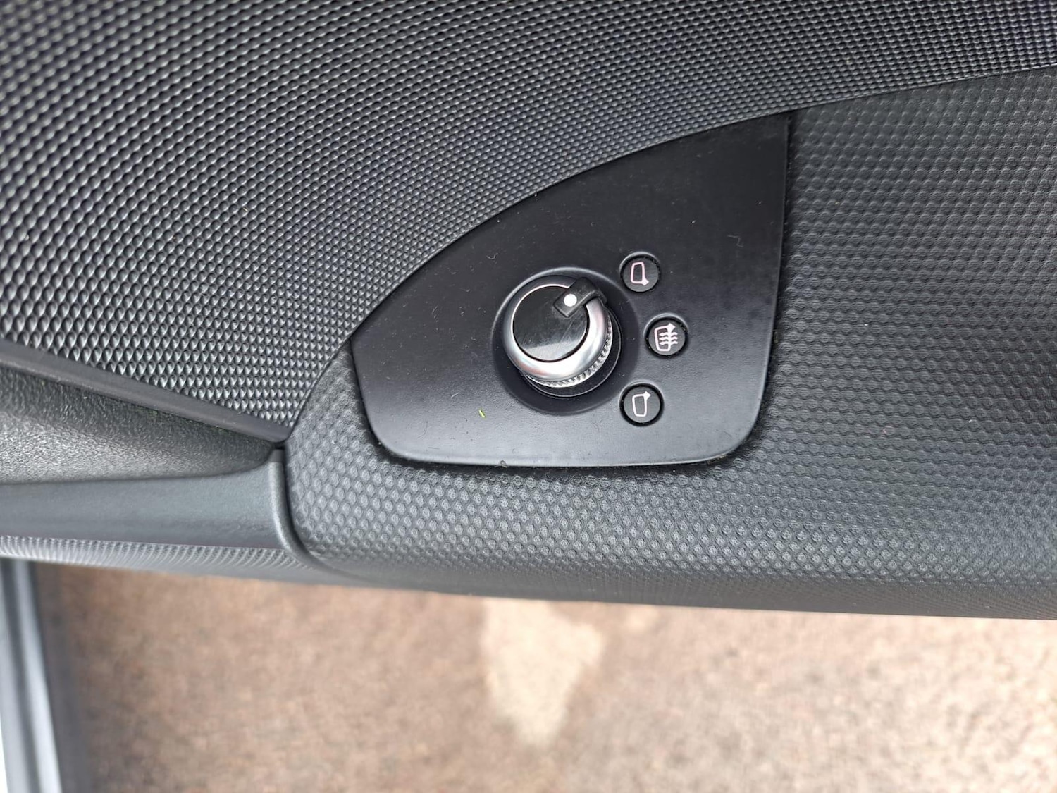 Used Audi TT 2011 for sale - 77387157: Photo 43