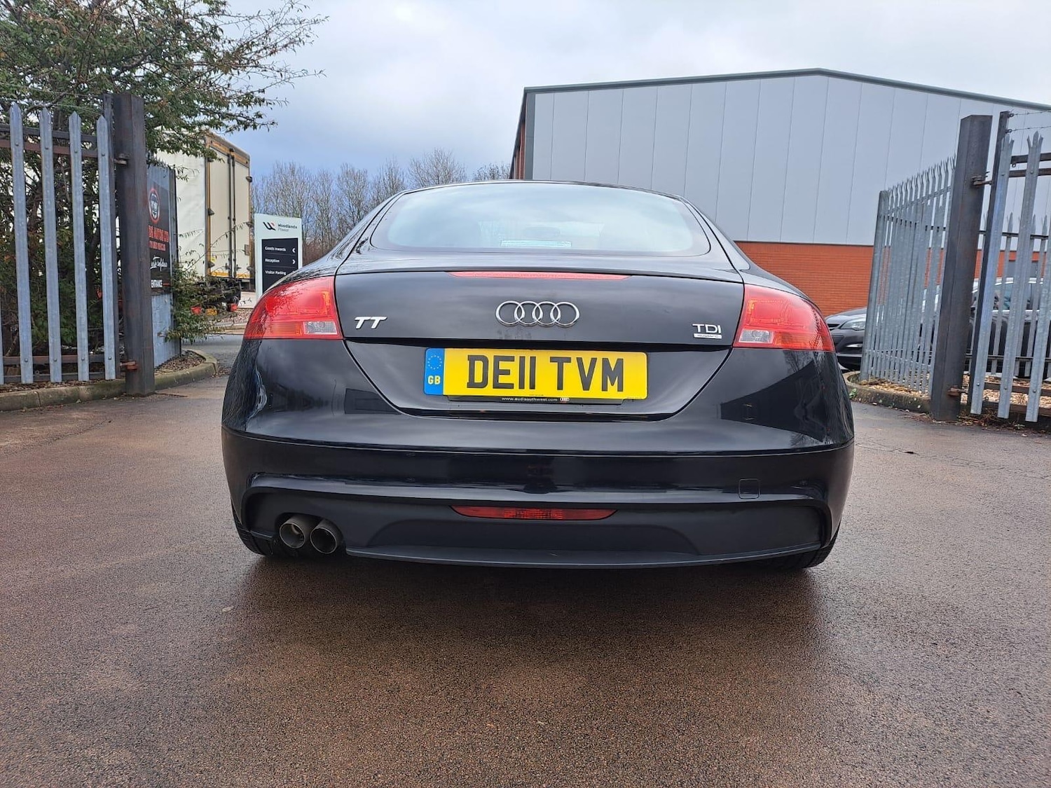 Used Audi TT 2011 for sale - 77387157: Photo 5