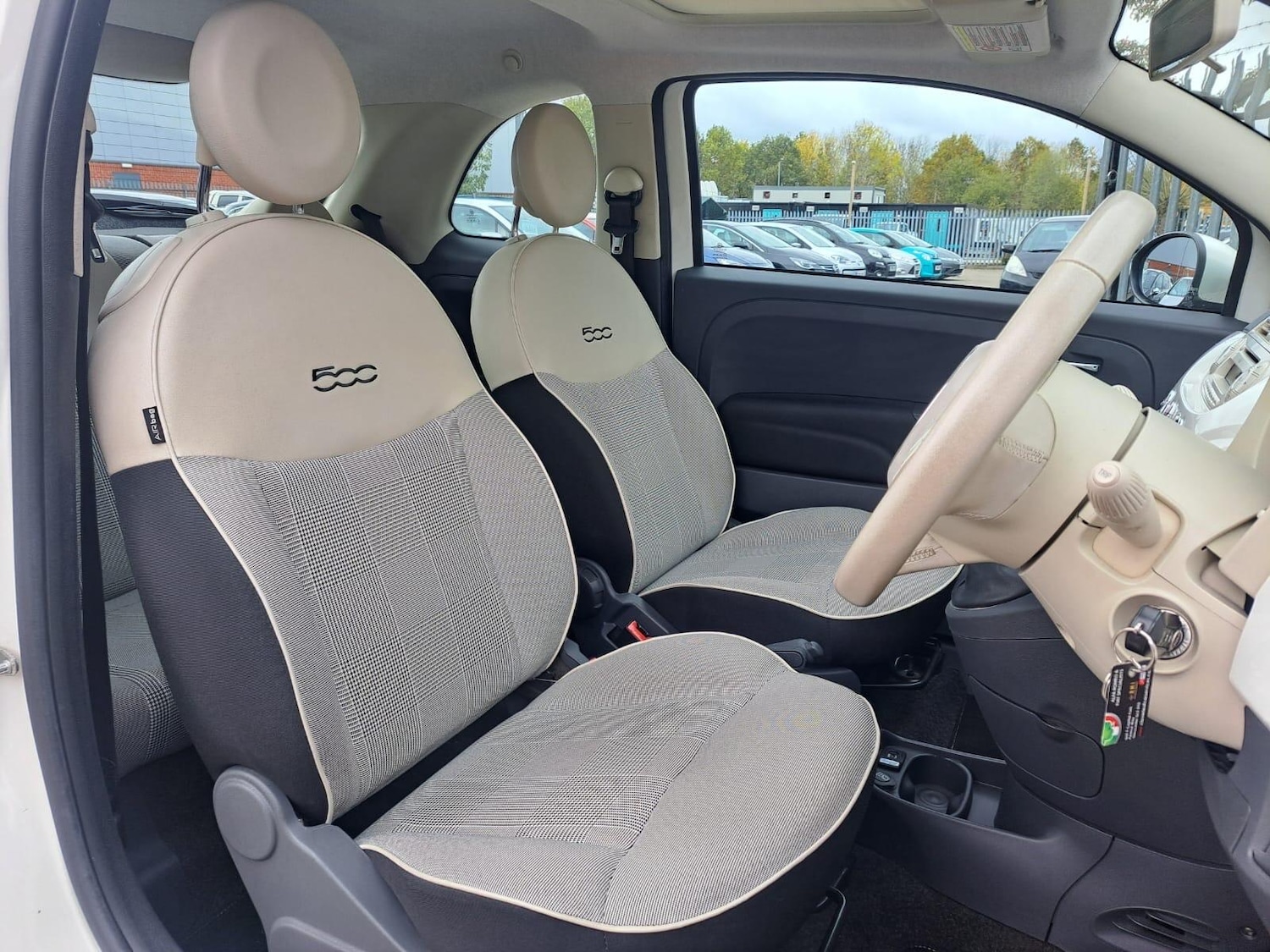 Used Fiat 500 2014 for sale - 76370469: Photo 11