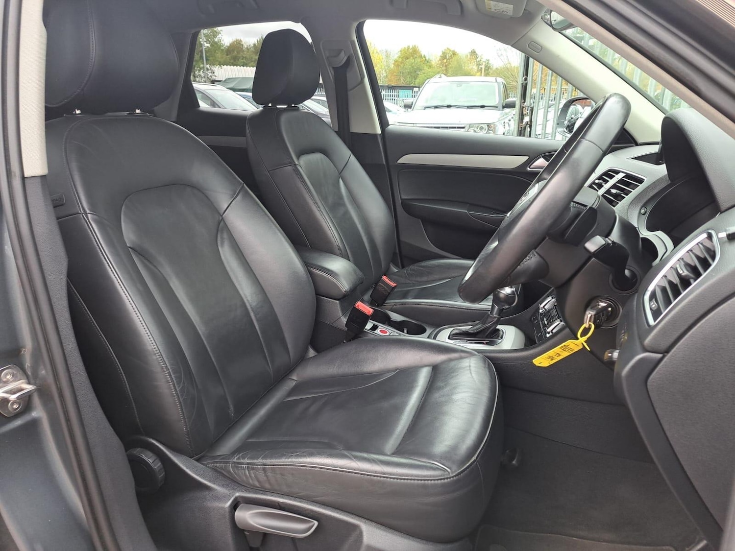 Used Audi Q3 2013 for sale - 76337155: Photo 12