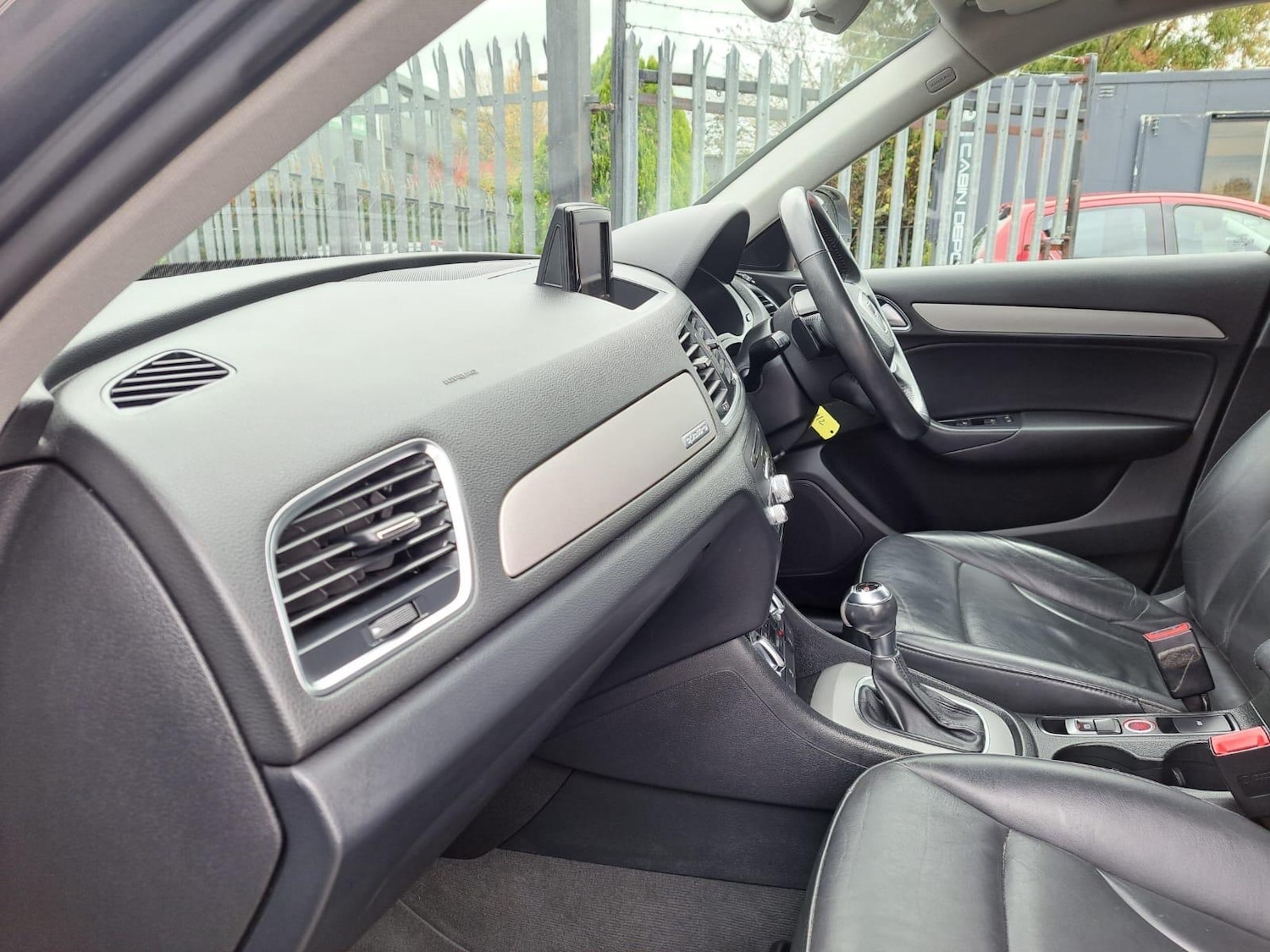 Used Audi Q3 2013 for sale - 76337155: Photo 16