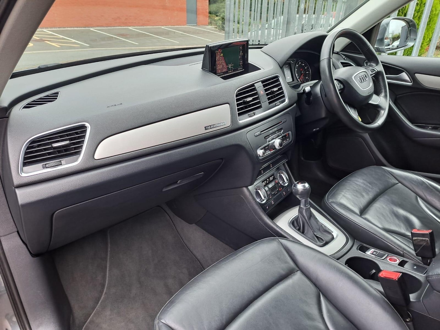 Used Audi Q3 2013 for sale - 76337155: Photo 17