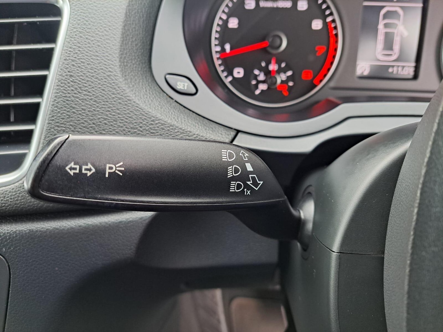 Used Audi Q3 2013 for sale - 76337155: Photo 25
