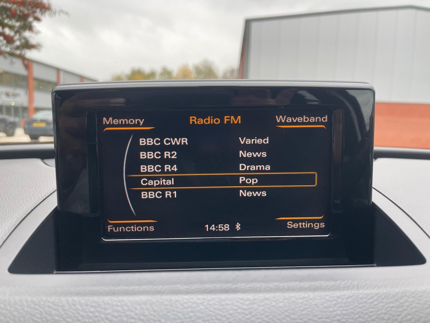 Used Audi Q3 2013 for sale - 76337155: Photo 33