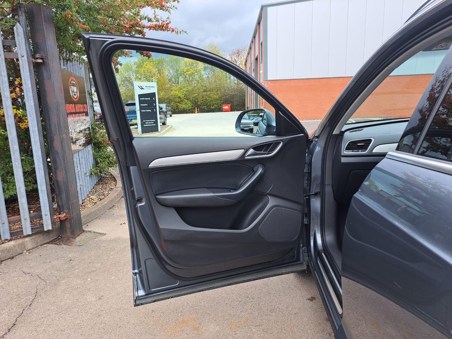 Used Audi Q3 2013 for sale - 76337155: Photo 55