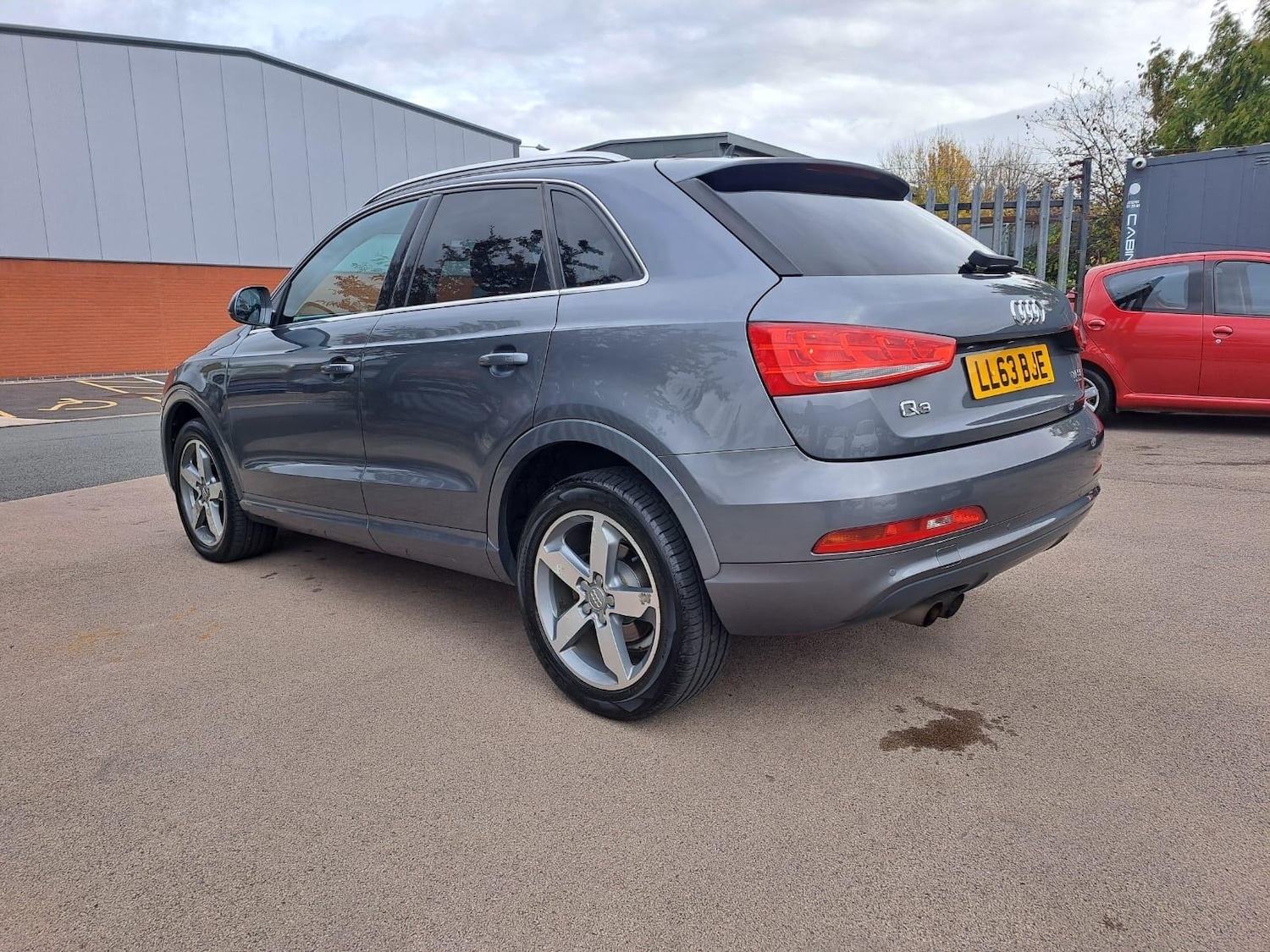 Used Audi Q3 2013 for sale - 76337155: Photo 6
