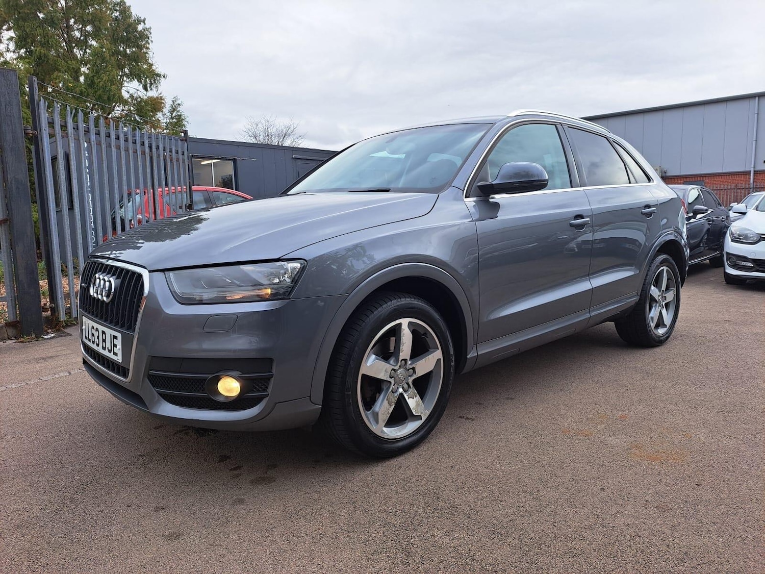 Used Audi Q3 2013 for sale - 76337155: Photo 8