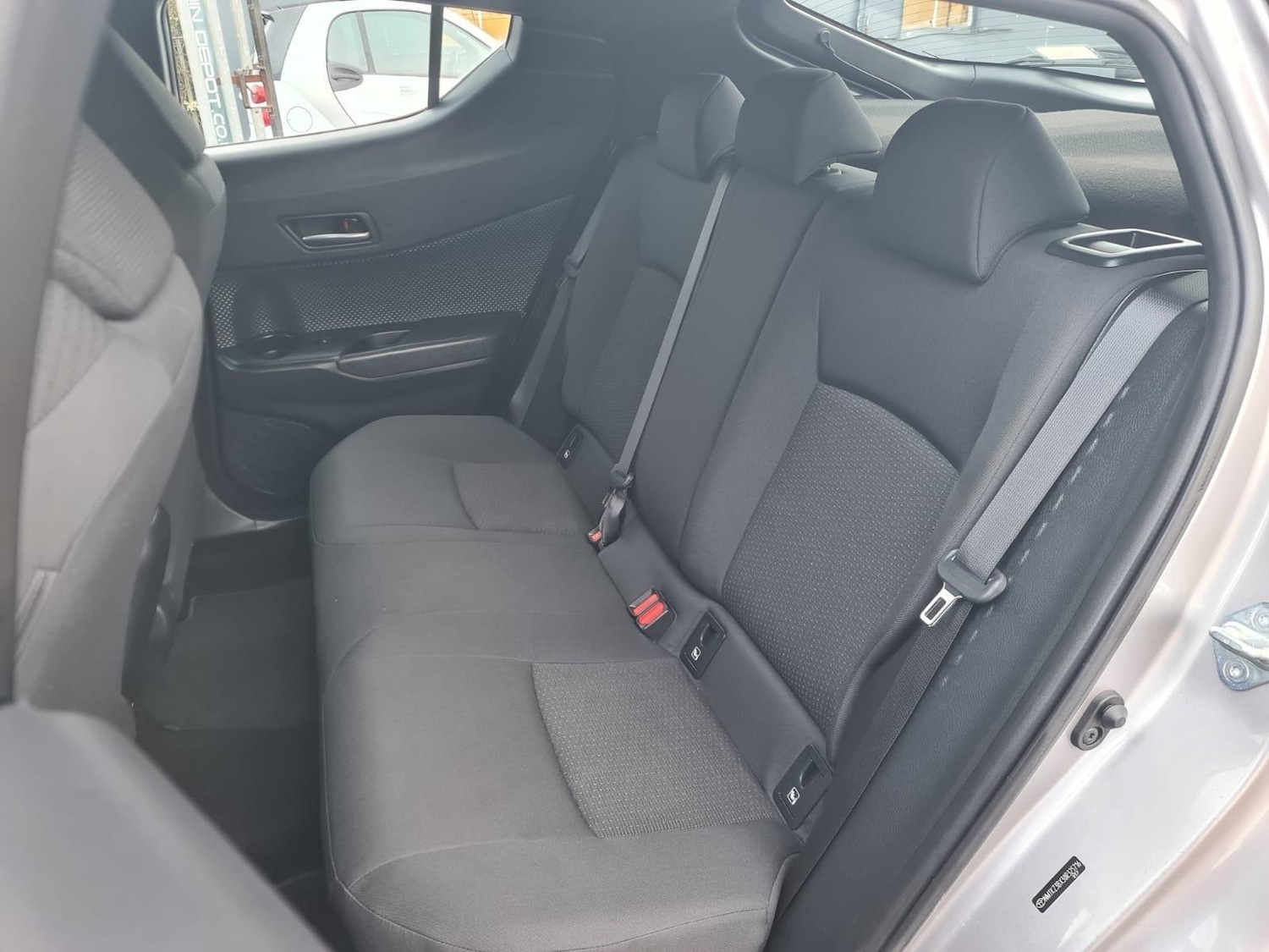 Used Toyota C-HR for sale - 76995161: Photo 19