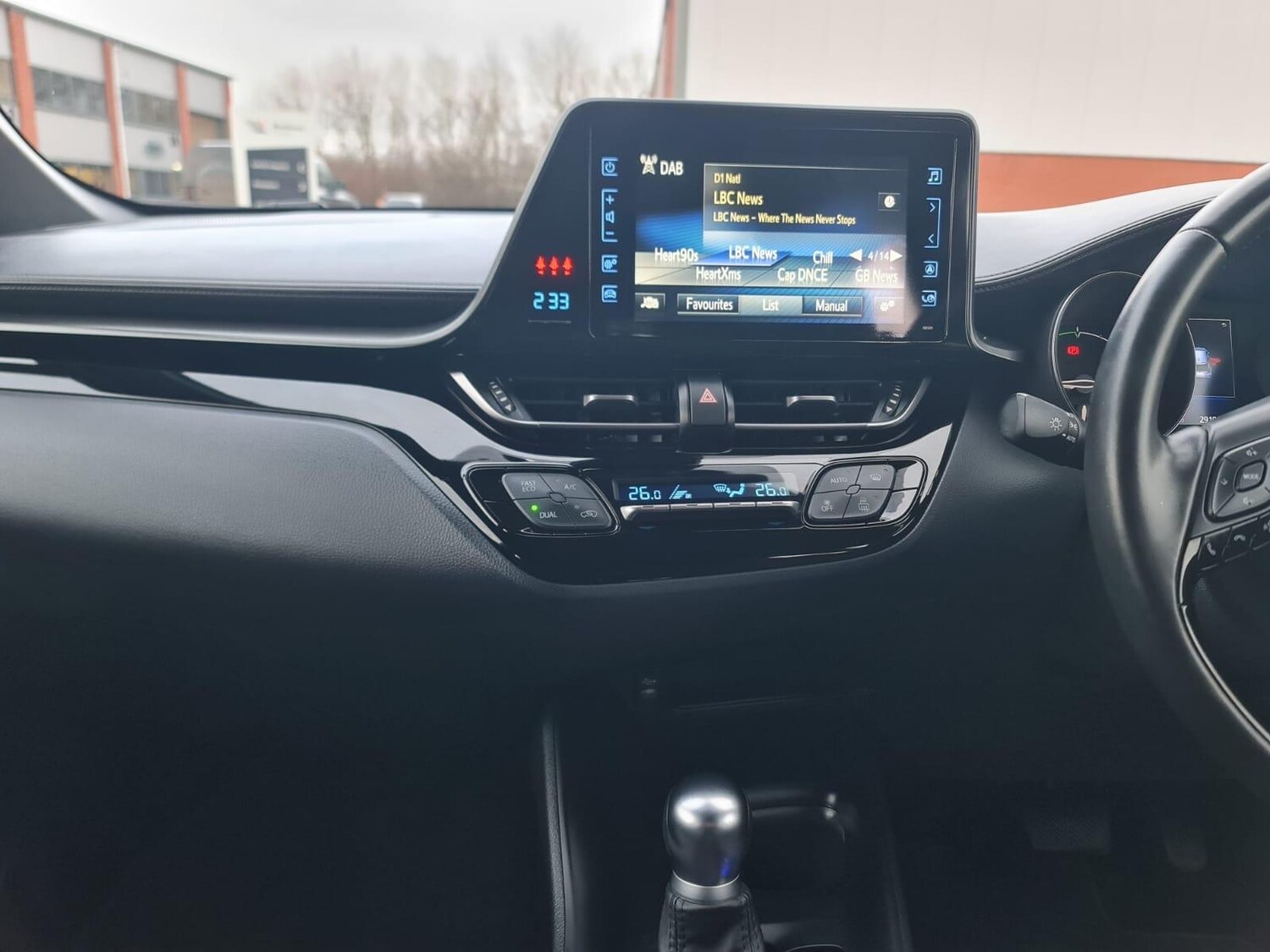 Used Toyota C-HR for sale - 76995161: Photo 30