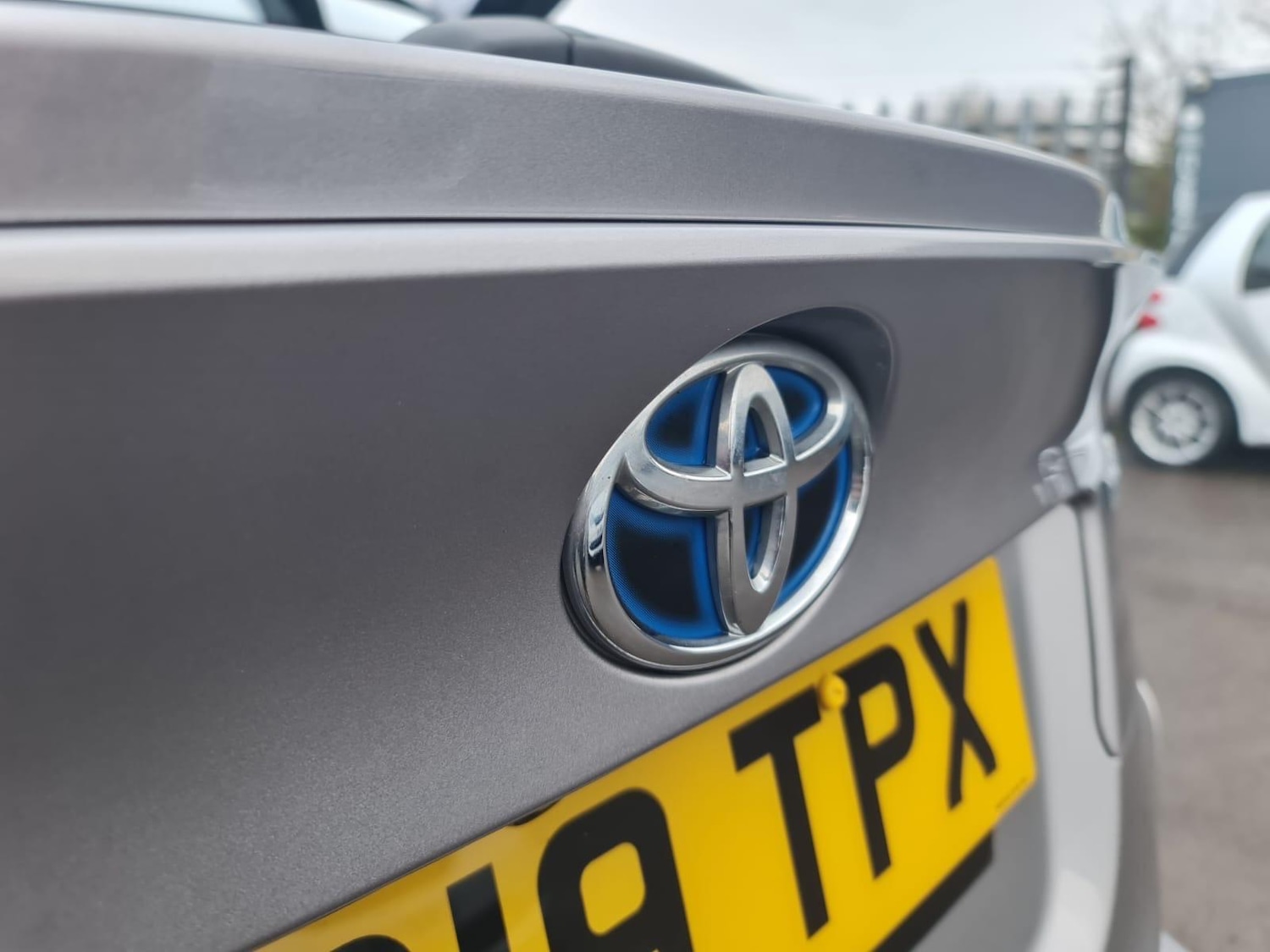 Used Toyota C-HR for sale - 76995161: Photo 78