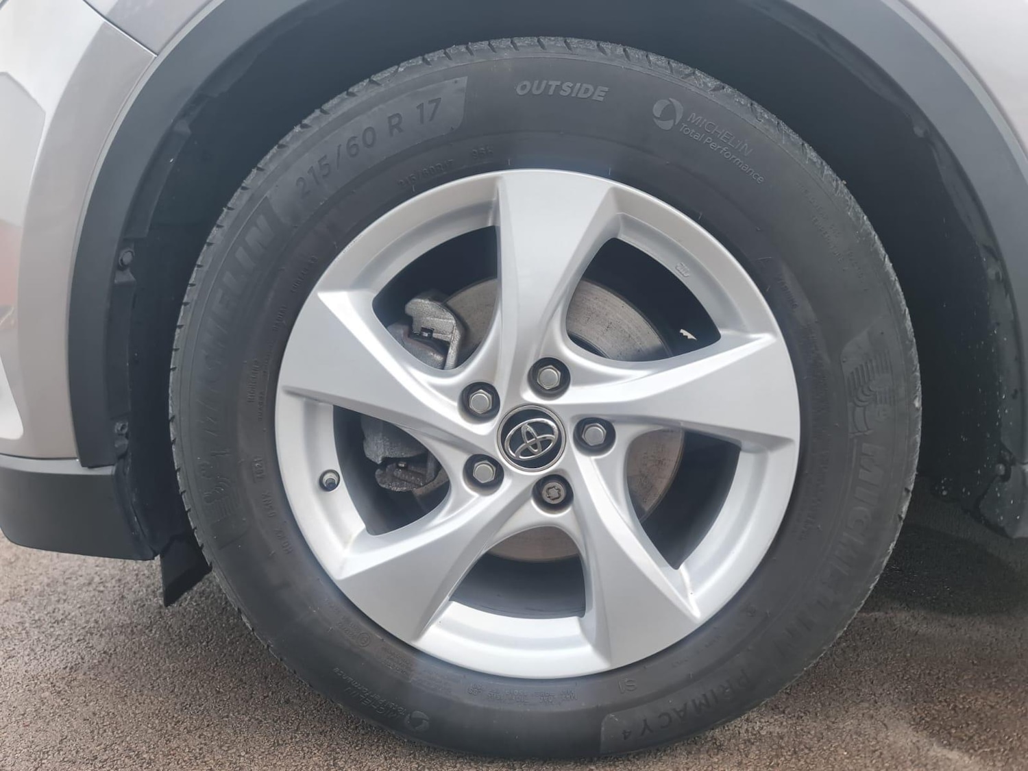 Used Toyota C-HR for sale - 76995161: Photo 84