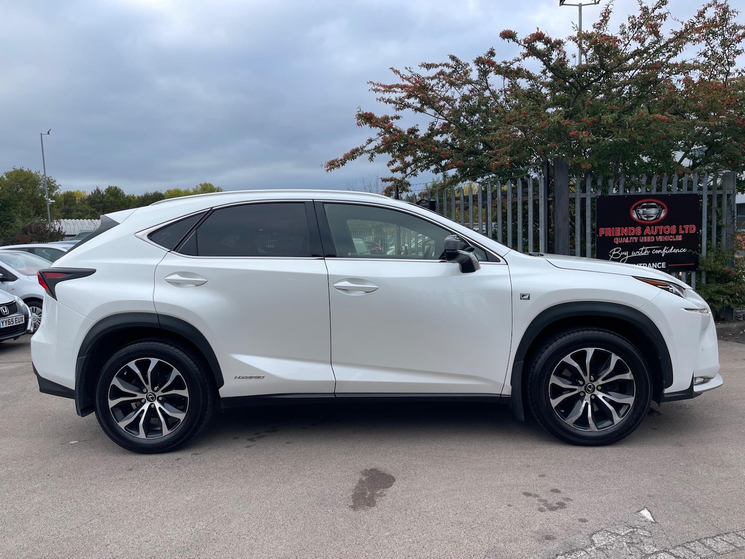 Used Lexus NX 2017 for sale - 76284172: Photo 3