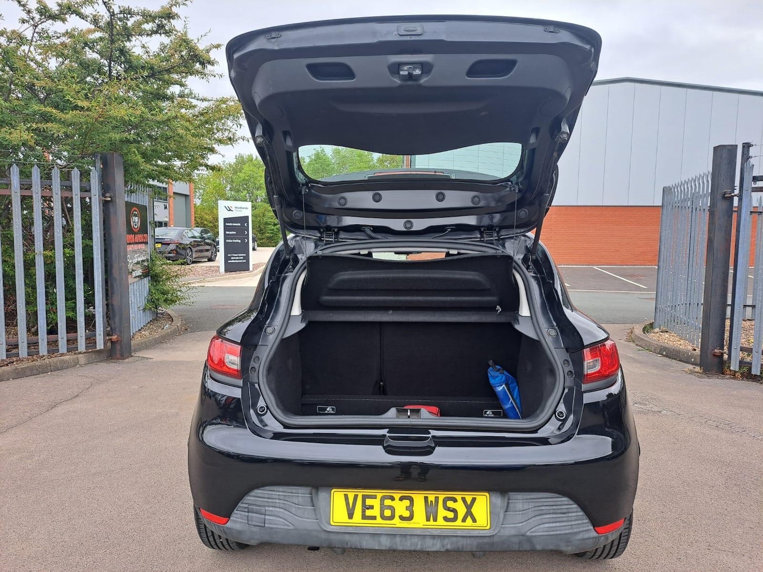 Vehicle 43