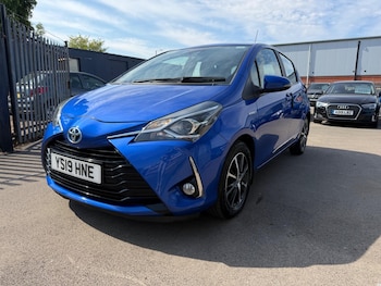 Used Toyota Yaris 2019 for sale - 79540433: Photo