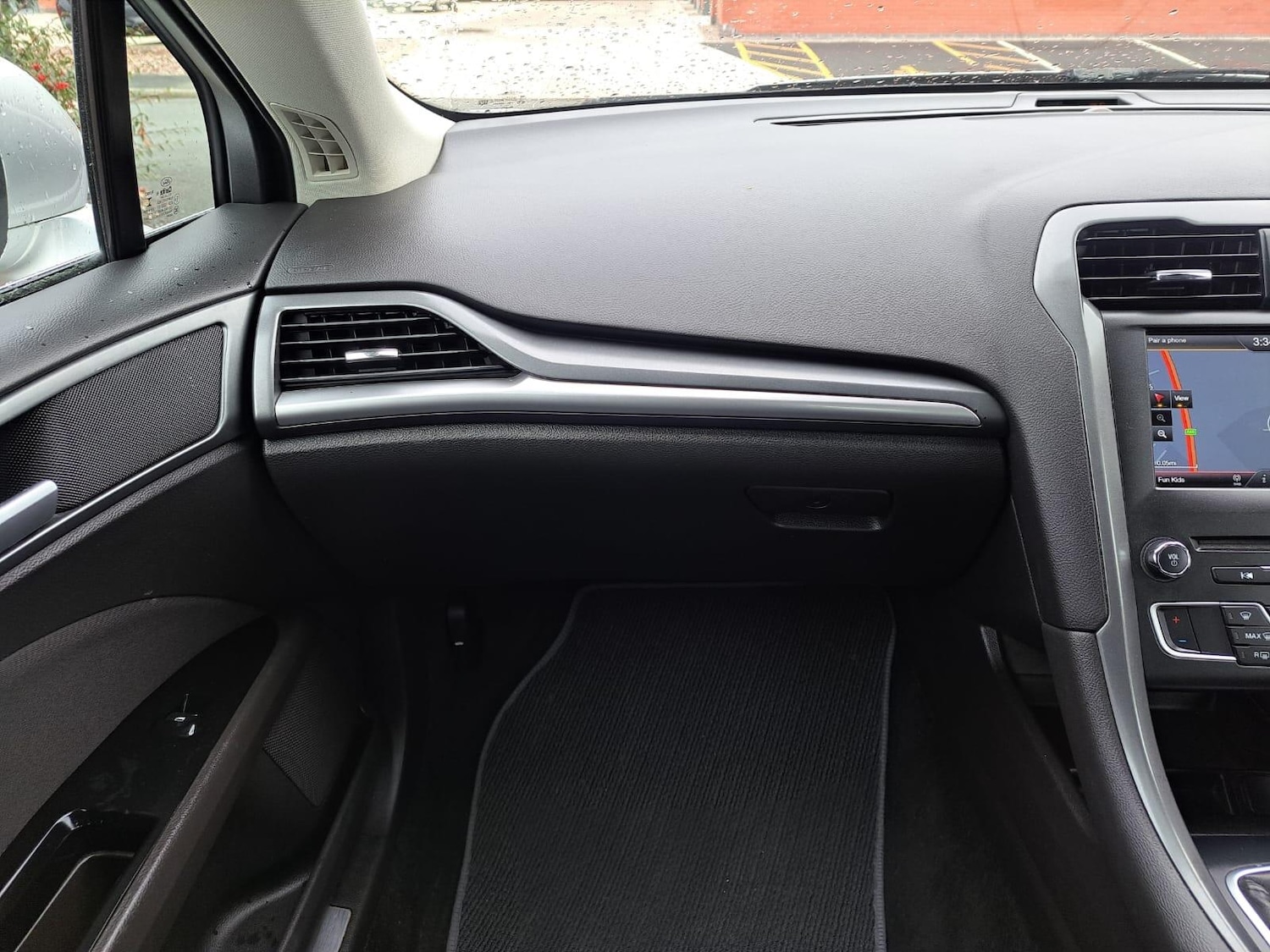 Used Ford Mondeo 2015 for sale - 76832929: Photo 23