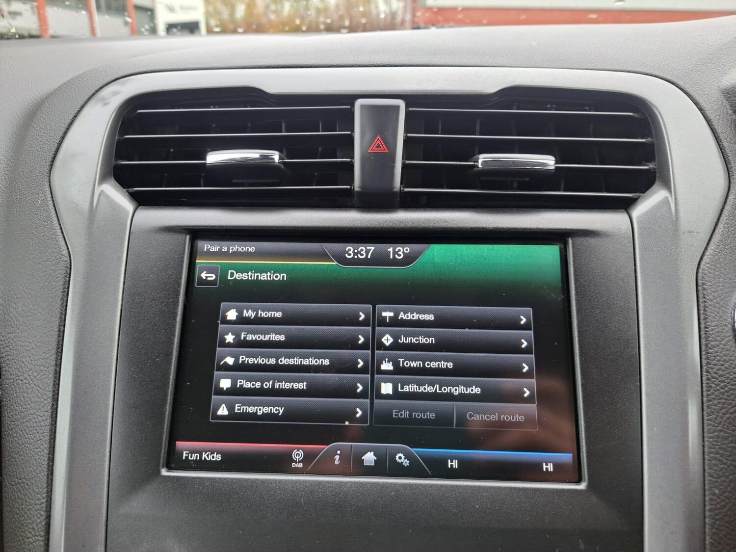 Used Ford Mondeo 2015 for sale - 76832929: Photo 35