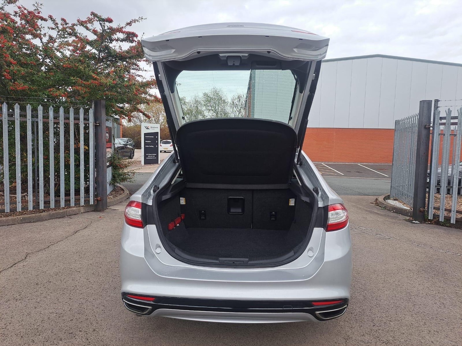 Used Ford Mondeo 2015 for sale - 76832929: Photo 55