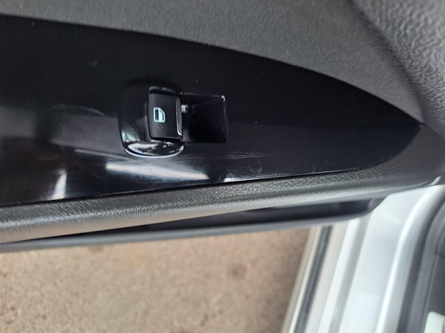 Used Ford Mondeo 2015 for sale - 76832929: Photo 64