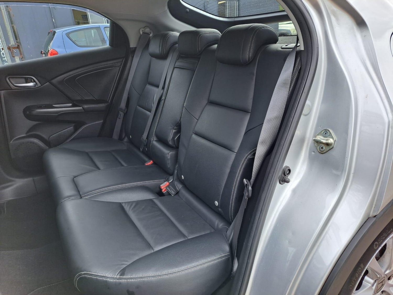 Vehicle 21