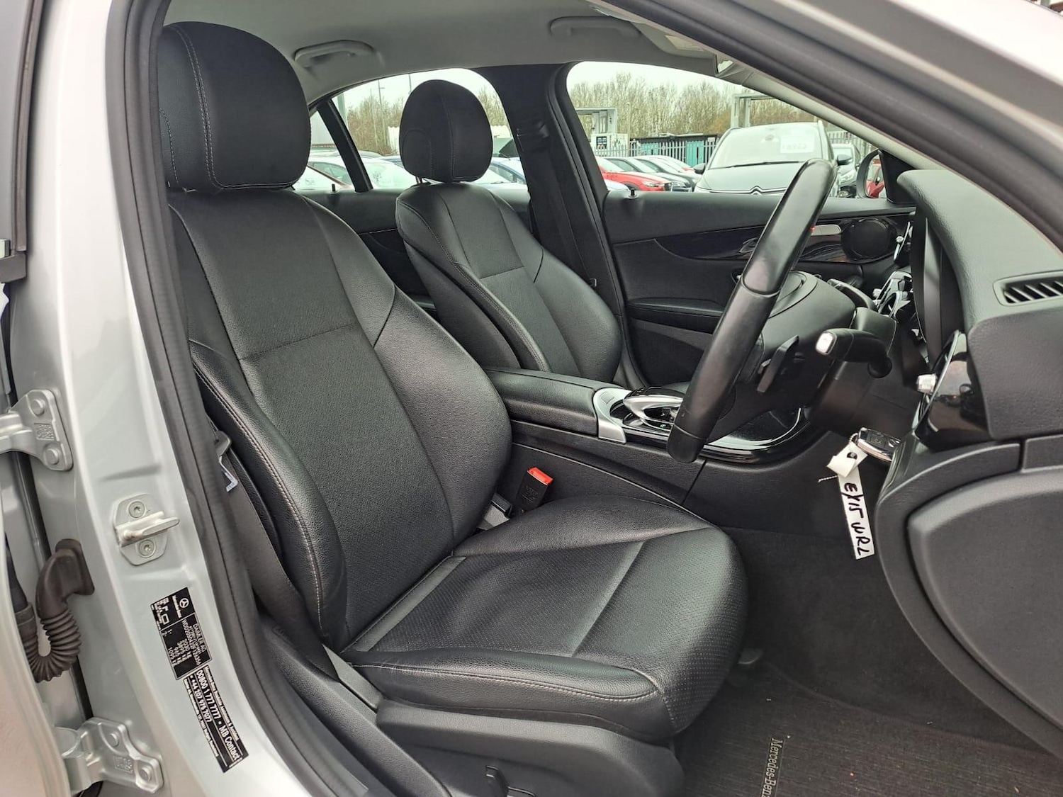 Used Mercedes-Benz C Class 2015 for sale - 77057543: Photo 11