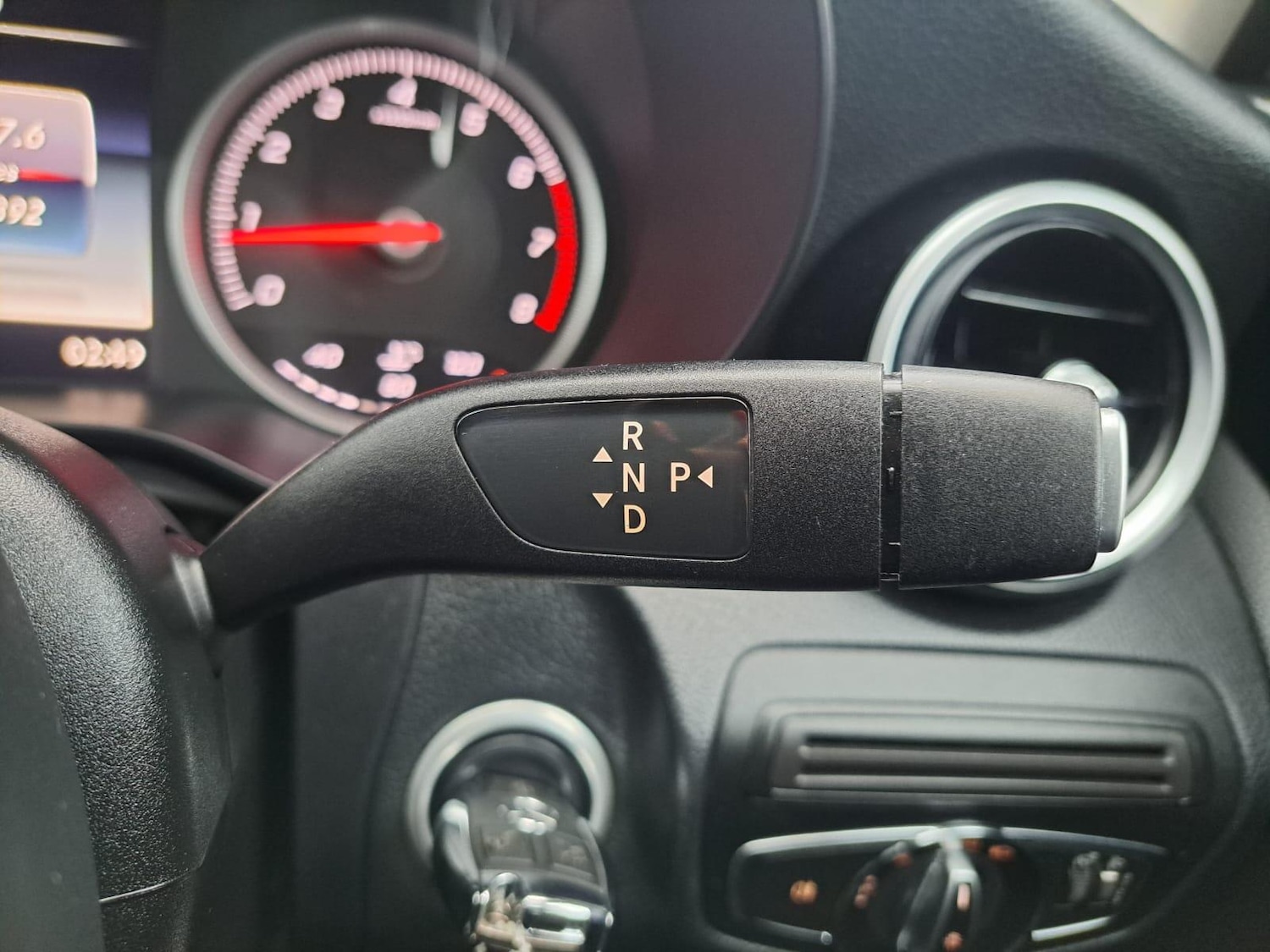 Used Mercedes-Benz C Class 2015 for sale - 77057543: Photo 27