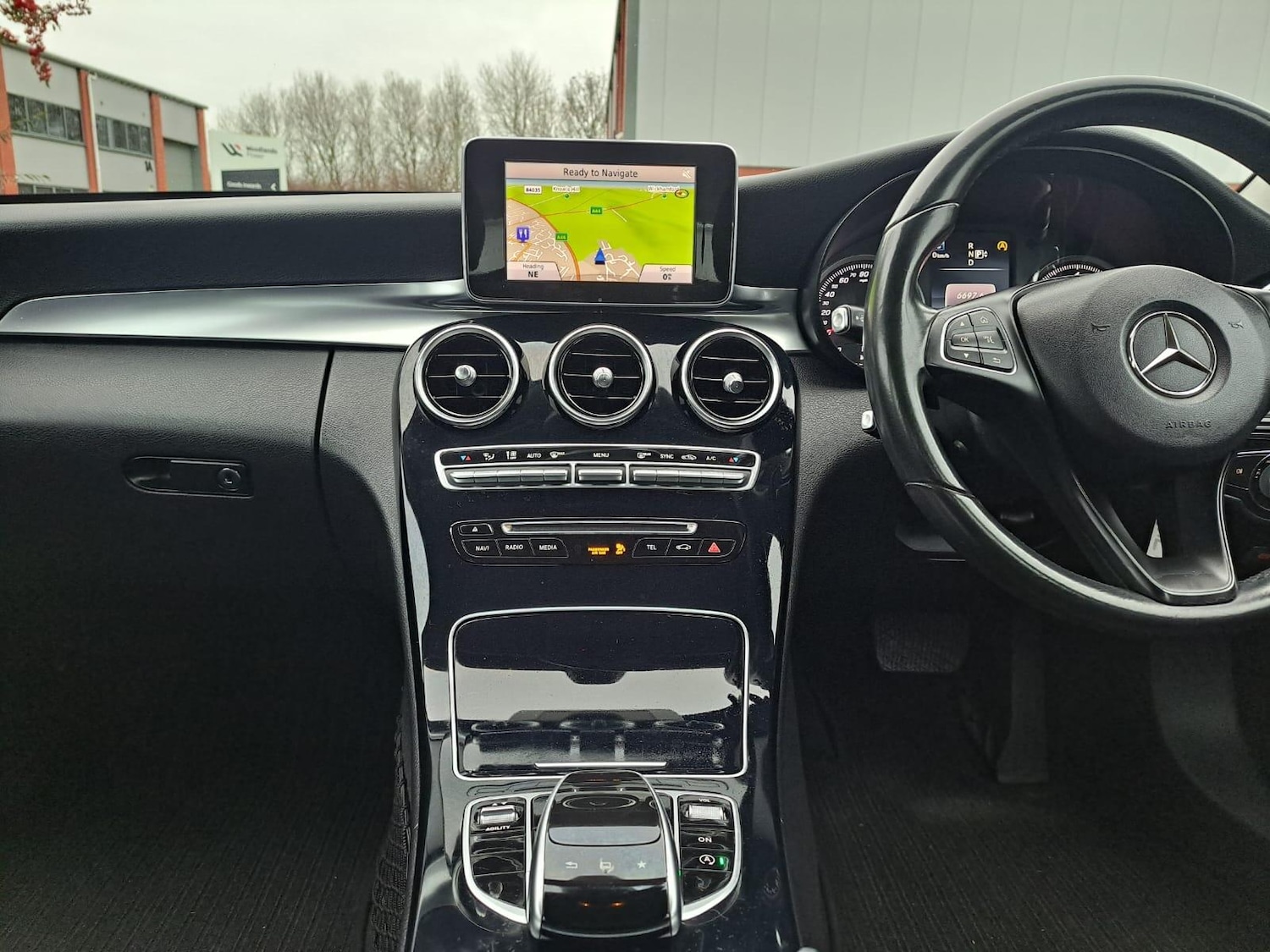 Used Mercedes-Benz C Class 2015 for sale - 77057543: Photo 29