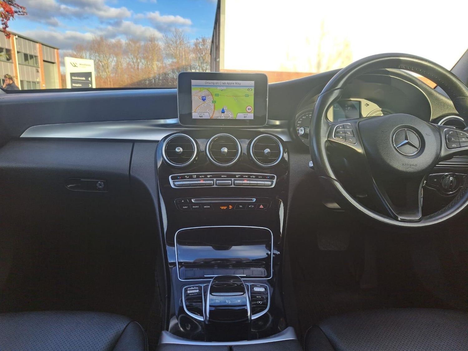 Used Mercedes-Benz C Class 2015 for sale - 77057543: Photo 44