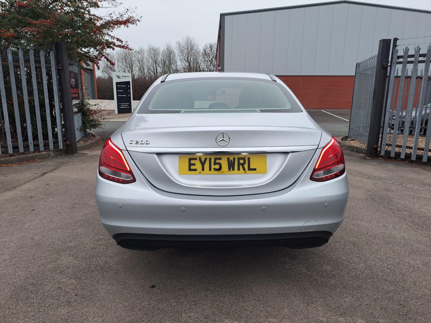 Used Mercedes-Benz C Class 2015 for sale - 77057543: Photo 5