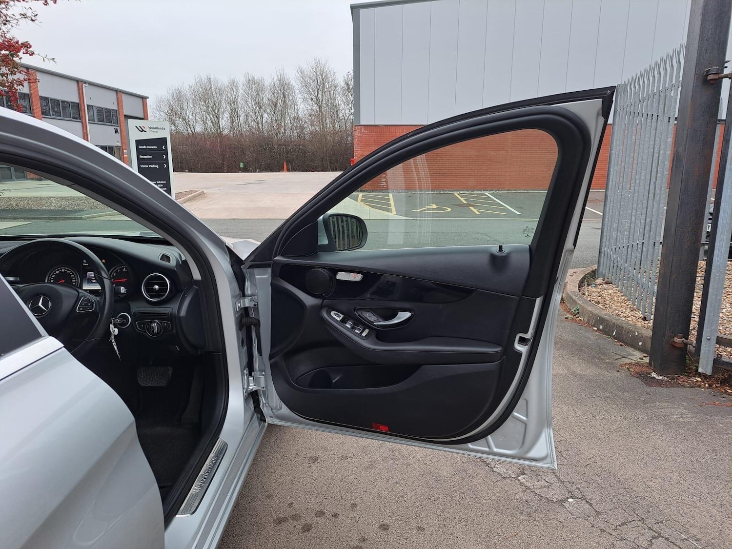 Used Mercedes-Benz C Class 2015 for sale - 77057543: Photo 57