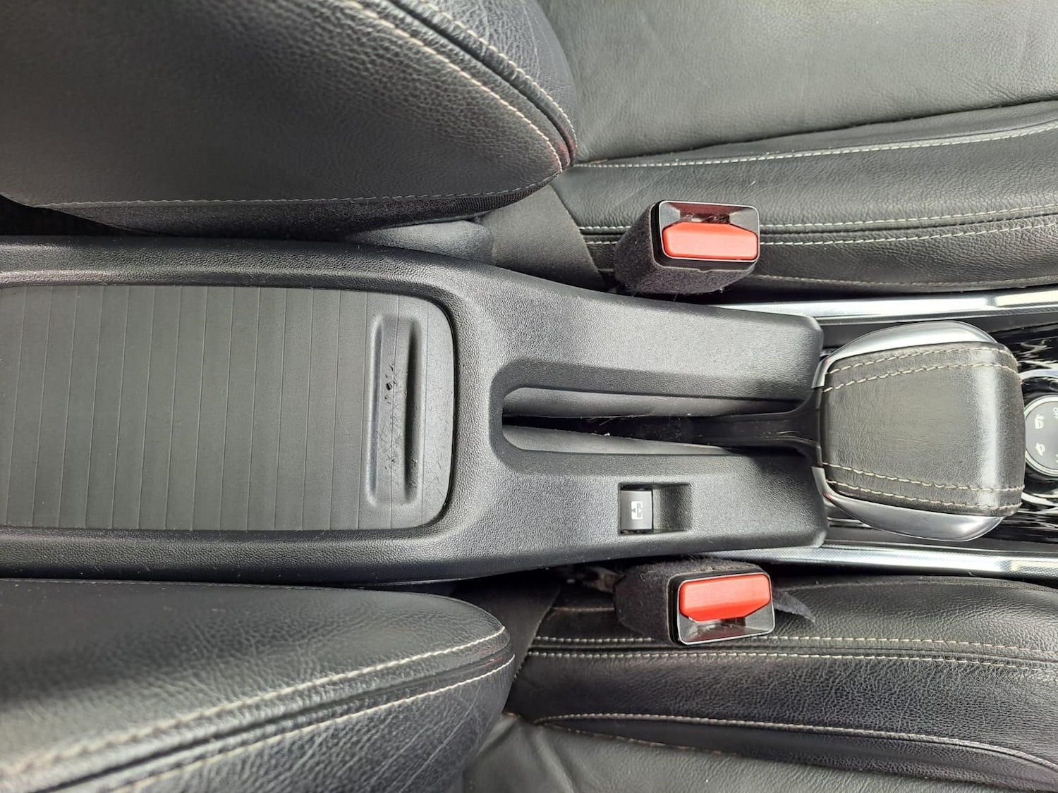 Used Peugeot 2008 2013 for sale - 76371542: Photo 19