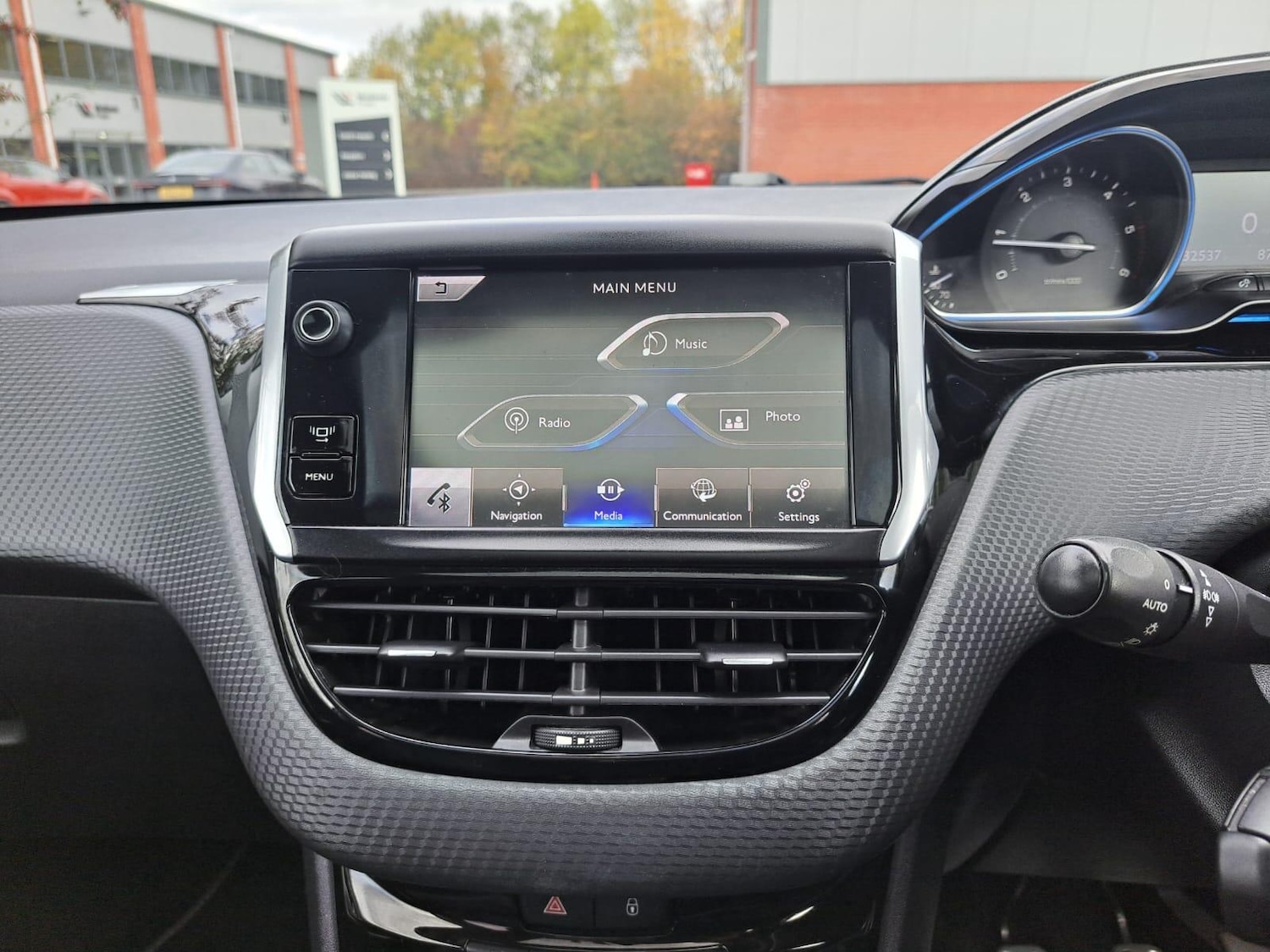 Used Peugeot 2008 2013 for sale - 76371542: Photo 26