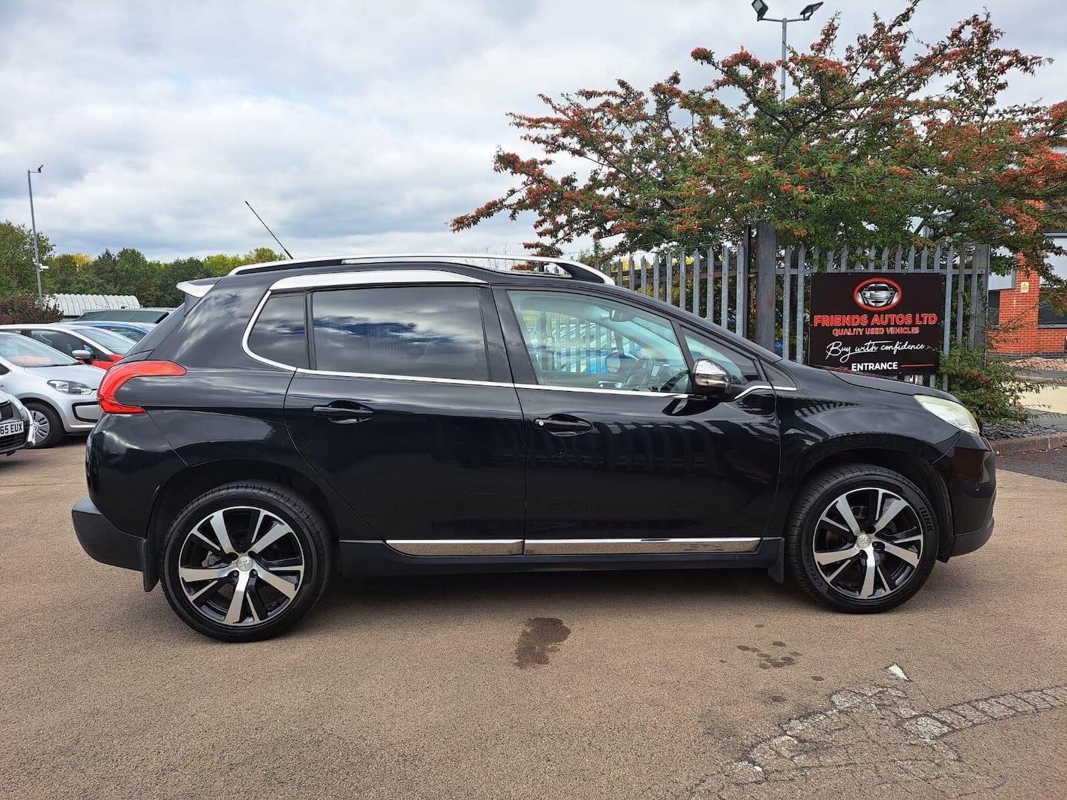 Used Peugeot 2008 2013 for sale - 76371542: Photo 3