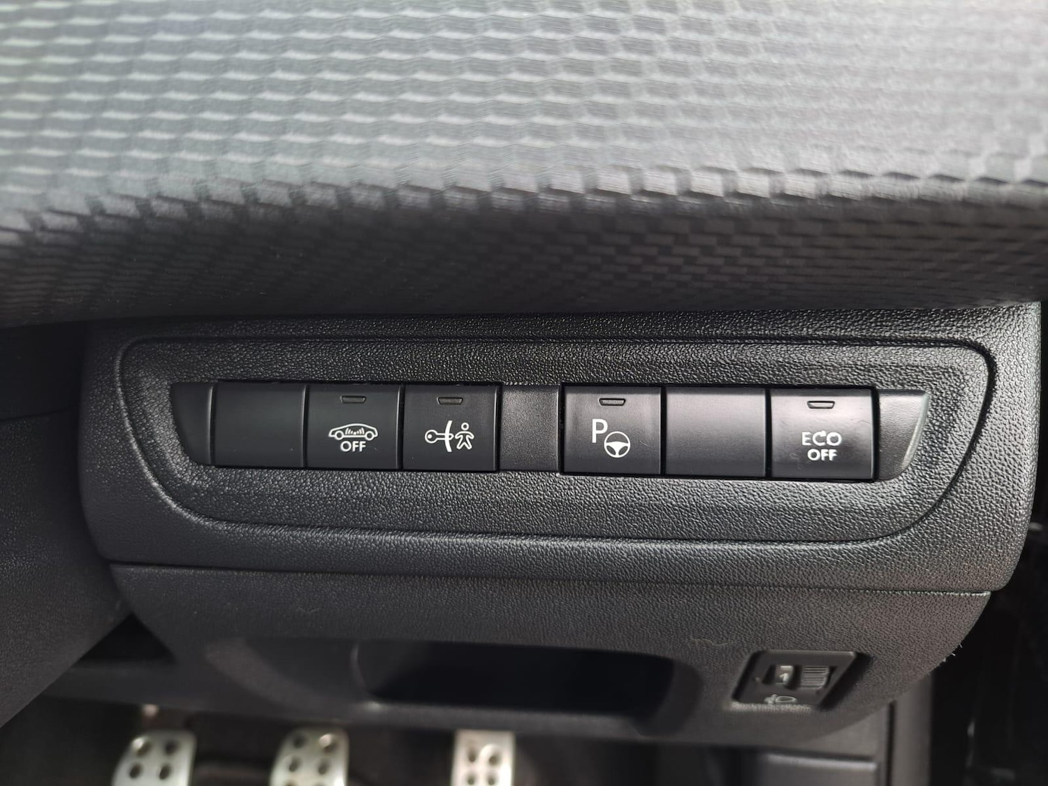 Used Peugeot 2008 2013 for sale - 76371542: Photo 37