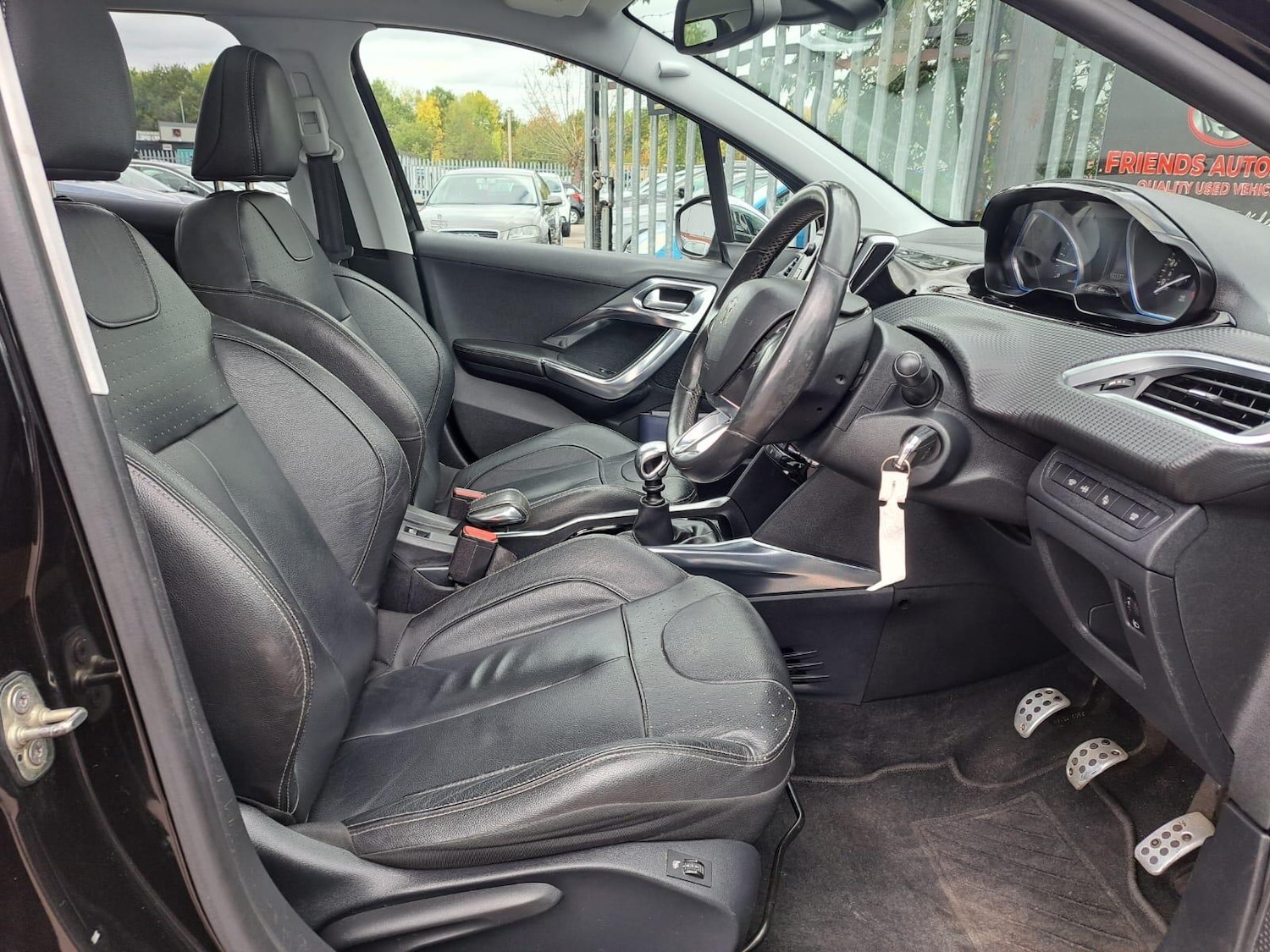 Used Peugeot 2008 2013 for sale - 76371542: Photo 61