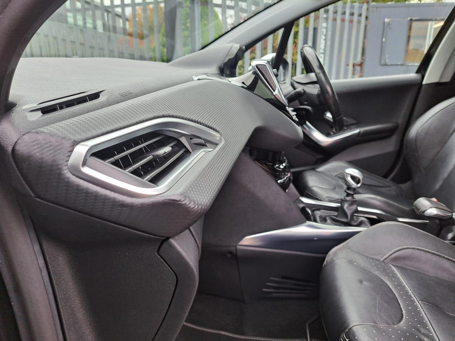 Used Peugeot 2008 2013 for sale - 76371542: Photo 83