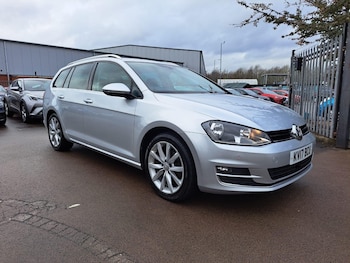 Used Volkswagen Golf 2017 for sale - 77320854: Photo
