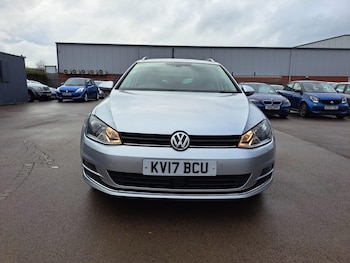 Used Volkswagen Golf 2017 for sale - 77320854: Photo