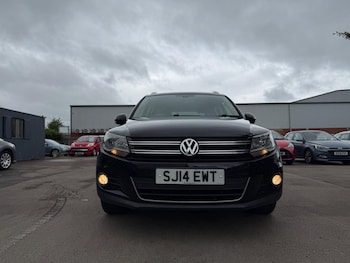 Used Volkswagen Tiguan 2014 for sale - 78860240: Photo