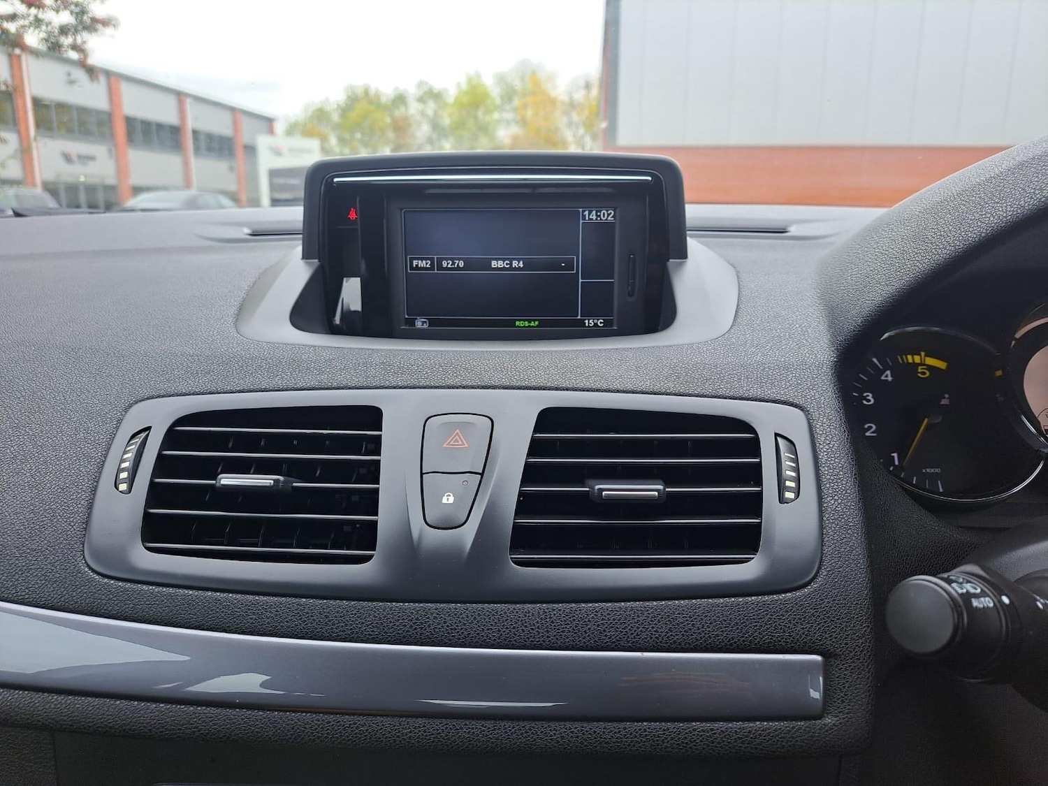 Used Renault Megane 2015 for sale - 76990335: Photo 38