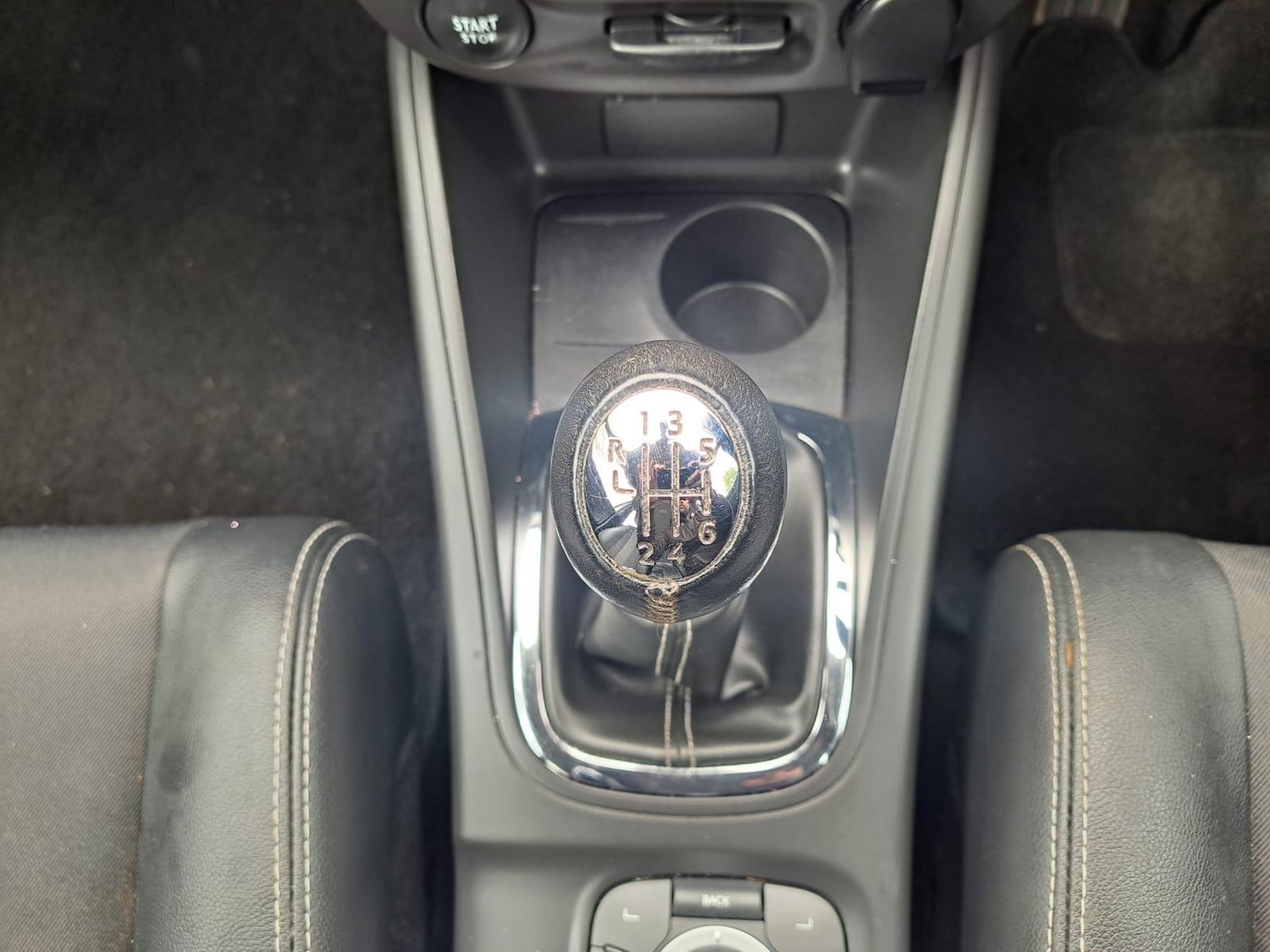 Used Renault Megane 2015 for sale - 76990335: Photo 42