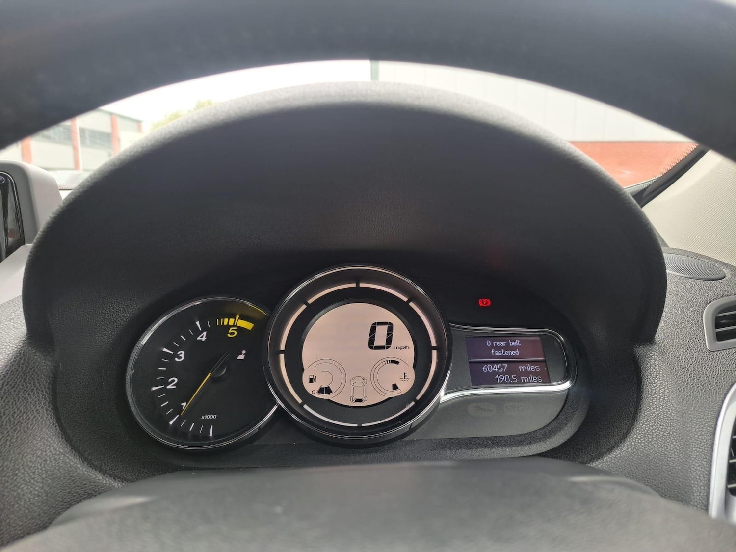 Used Renault Megane 2015 for sale - 76990335: Photo 47