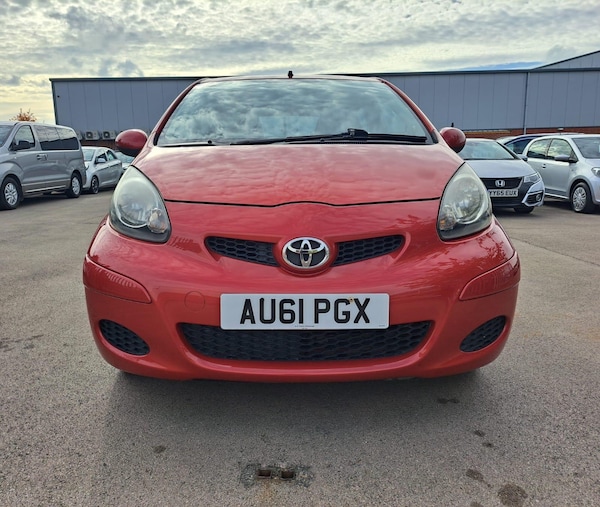 Used Toyota AYGO 2011 for sale - 76084270: Photo 2