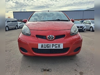 Used Toyota AYGO 2011 for sale - 76084270: Photo 2
